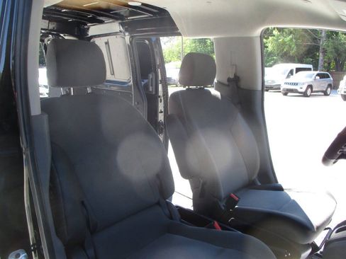 Used 2014 Nissan NV200 SV w/ Technology Package FWD image 21
