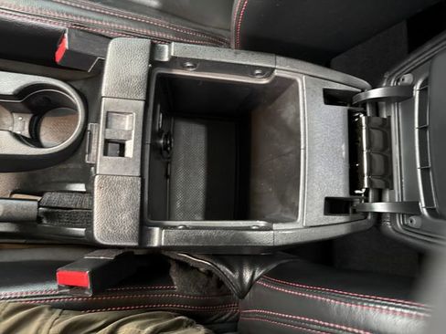 Used 2017 Jeep Wrangler Rubicon image 24