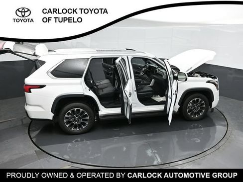 Used 2026 Toyota Sequoia Limited AWD/4WD image 55