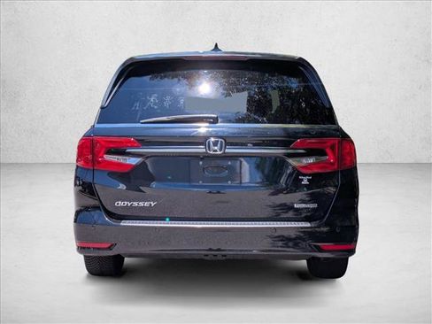 Used 2021 Honda Odyssey Touring image 7