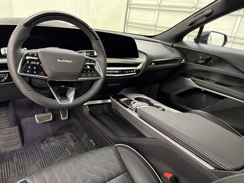 New 2026 Cadillac Lyriq V w/ LPO, Floor Liner Package image 22