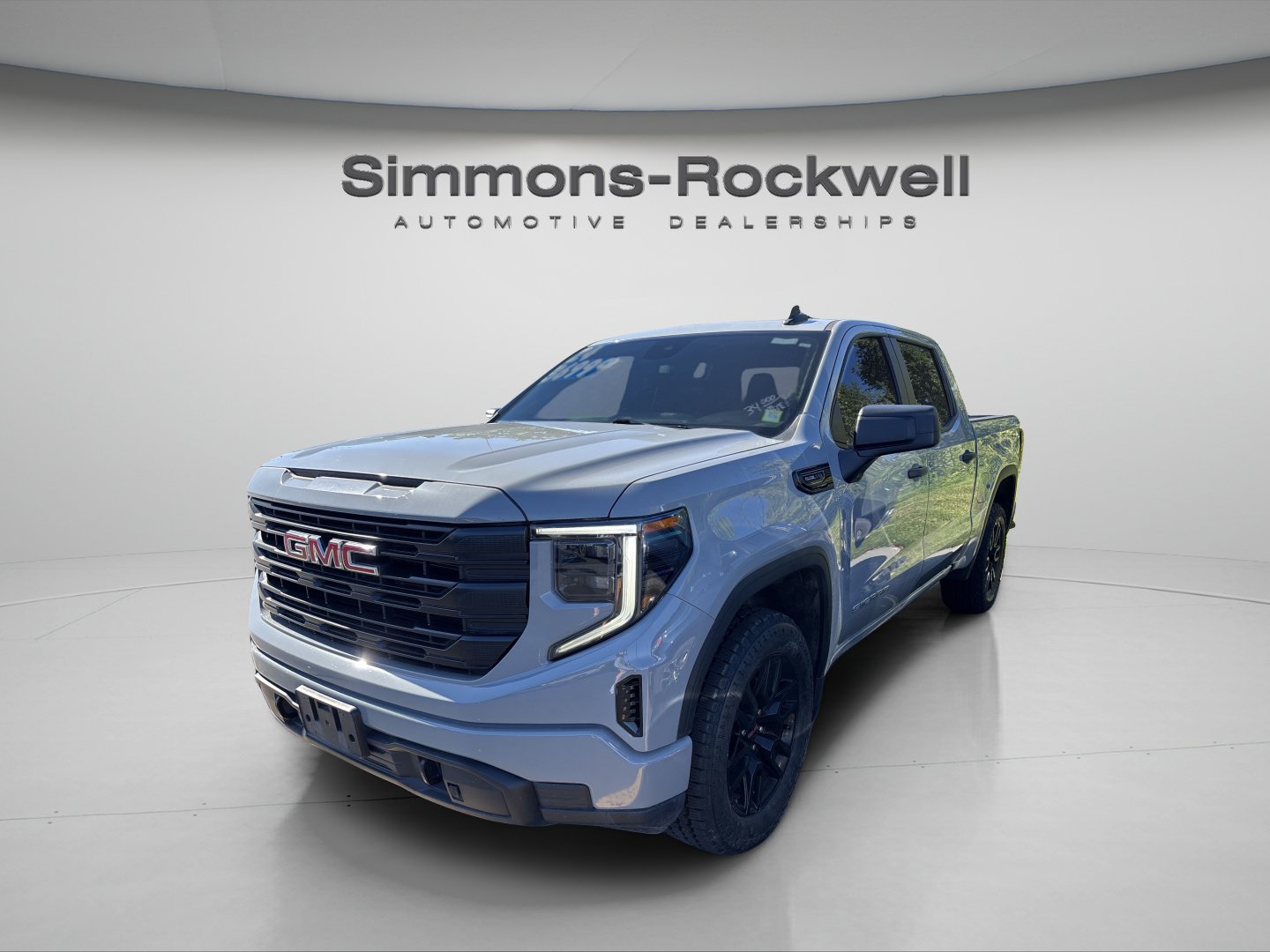 Used 2024 GMC Sierra 1500 Pro w/ Graphite Edition AWD/4WD image 1