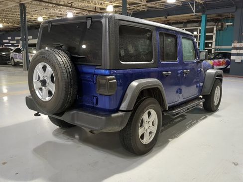 Used 2018 Jeep Wrangler Unlimited Sport S image 5