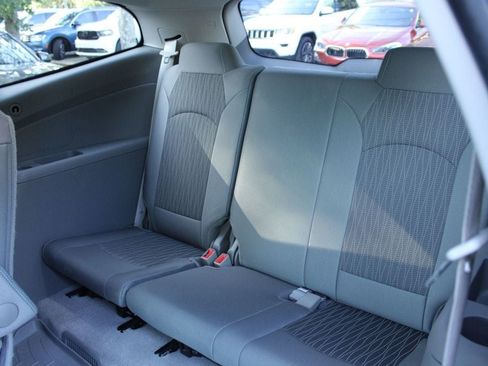 Used 2017 Chevrolet Traverse LT w/ Style and Technology Package AWD/4WD image 29