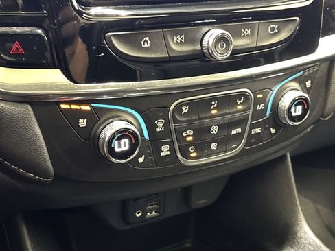 Certified 2023 Chevrolet Traverse Premier w/ Redline Edition AWD/4WD image 25