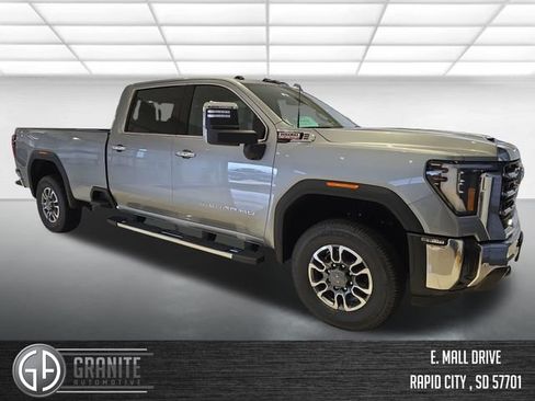 New 2026 GMC Sierra 2500 SLT w/ SLT Premium Package AWD/4WD image 8