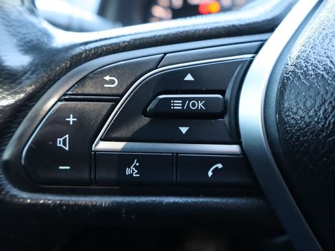 Used 2018 INFINITI Q50 Luxe w/ Essential Package (3.0T Luxe) image 29