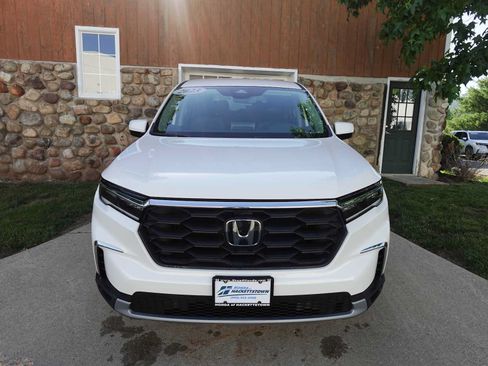 Certified 2023 Honda Pilot EX-L image 2