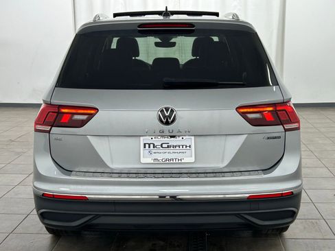 Used 2022 Volkswagen Tiguan SE image 4