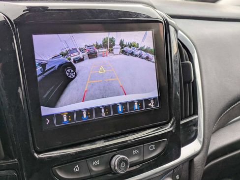 Used 2020 Chevrolet Traverse High Country w/ LPO, Floor Liner Package image 31