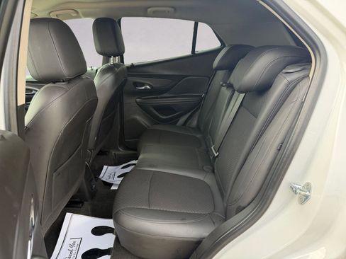 Used 2022 Buick Encore Preferred w/ Safety Package image 13