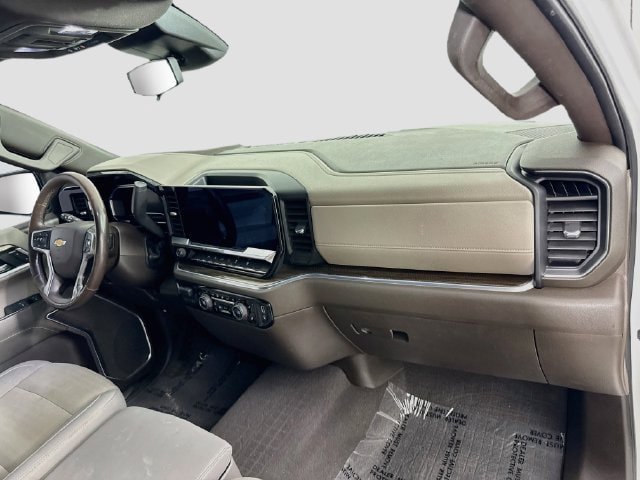 Used 2022 Chevrolet Silverado 1500 LT w/ All Star Edition Plus AWD/4WD image 29
