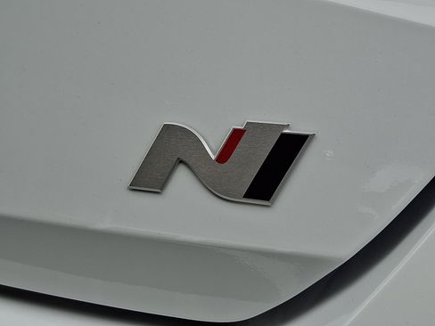 New 2026 Hyundai Elantra N FWD image 11