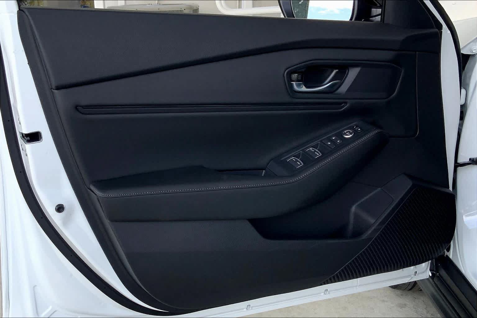 Certified 2025 Honda Accord Sport image 10