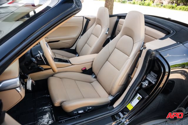 Used 2013 Porsche 911 Carrera RWD image 4