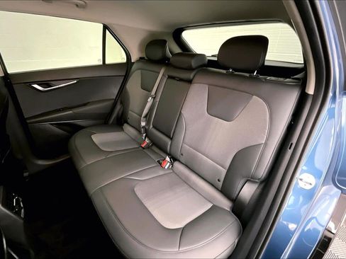 Used 2025 Kia Niro Wind image 17