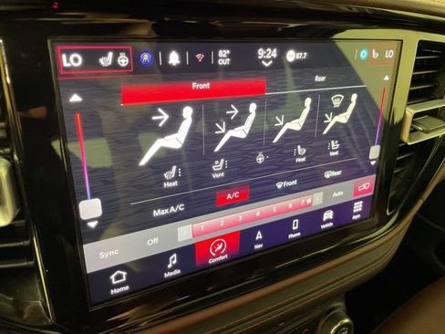 Certified 2023 Dodge Durango Citadel image 24