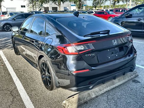 Used 2023 Honda Civic Sport image 6