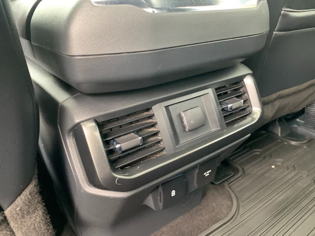 Used 2021 Ford F150 Lariat w/ Max Trailer Tow Package AWD/4WD image 22