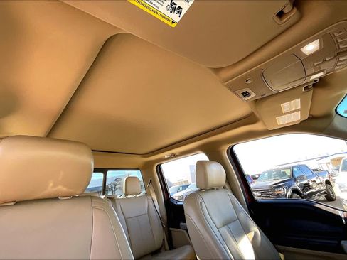 Used 2020 Ford F150 Lariat image 12