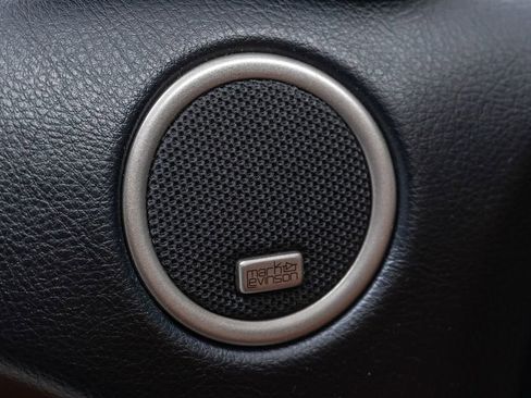 Used 2004 Lexus SC 430 Convertible RWD image 21