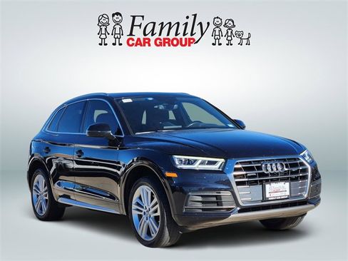 Used 2020 Audi Q5 2.0T Premium Plus w/ Premium Plus Package image 2