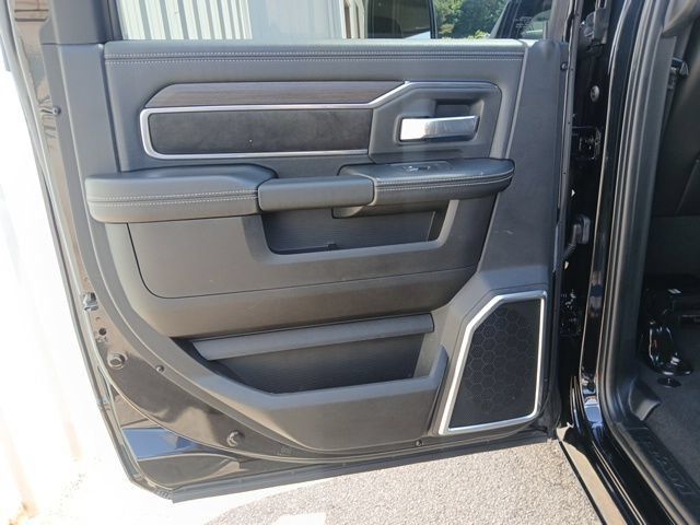 Used 2025 RAM 2500 Laramie w/ Night Edition AWD/4WD image 24