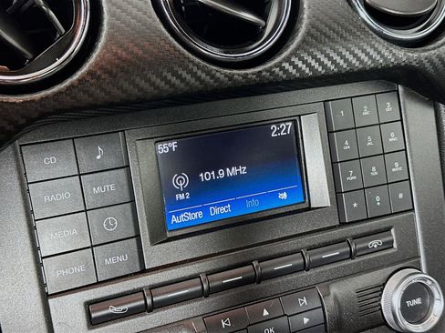Used 2017 Ford Mustang Coupe RWD image 15