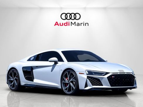 Certified 2023 Audi R8 V10 performance w/ Premium Package RWD image 7
