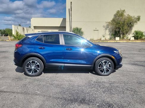 Used 2023 Buick Encore GX Select image 5