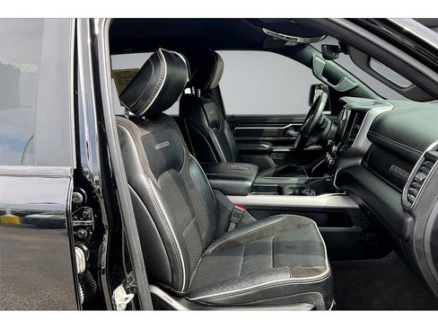 Used 2024 RAM 1500 Laramie RWD image 10