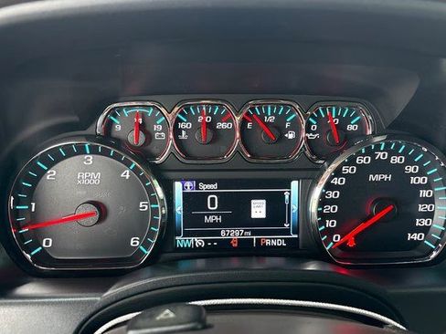 Used 2017 GMC Sierra 1500 SLT AWD/4WD image 5