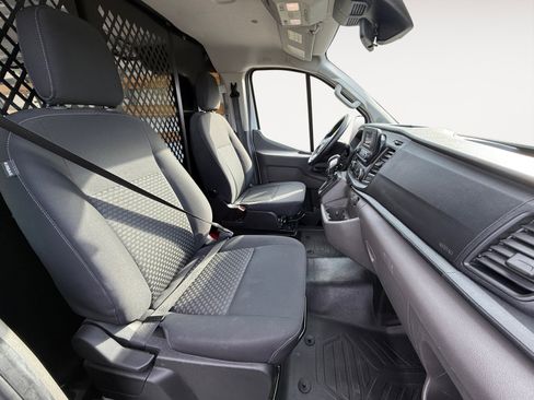 Used 2024 Ford Transit 250 Low Roof w/ Exterior Upgrade Package image 18
