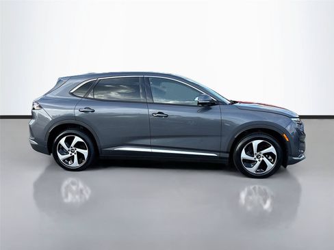 New 2025 VinFast VF 8 Eco AWD/4WD image 8