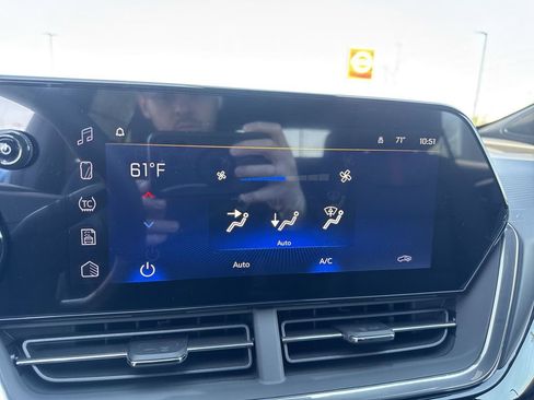 New 2026 Chevrolet Trax RS w/ Driver Confidence Package FWD image 19