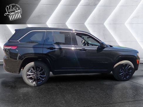 New 2026 Jeep Grand Cherokee Limited AWD/4WD image 6