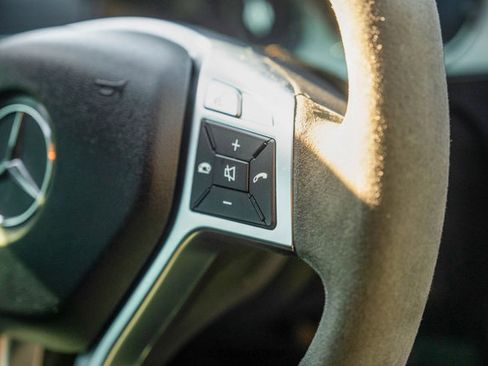 Used 2013 Mercedes-Benz E 63 AMG Wagon image 56