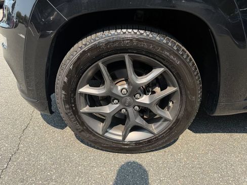 Used 2019 Jeep Grand Cherokee Limited X AWD/4WD image 9