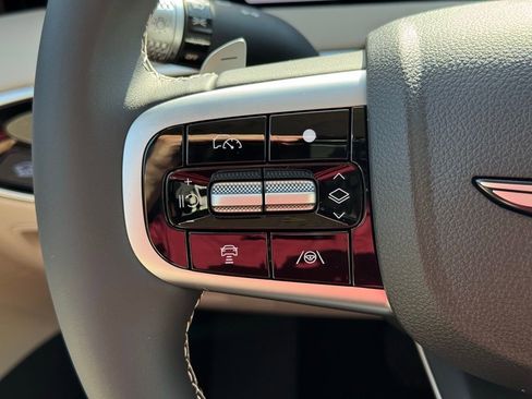 New 2026 Genesis GV70 2.5T Advanced AWD/4WD image 29