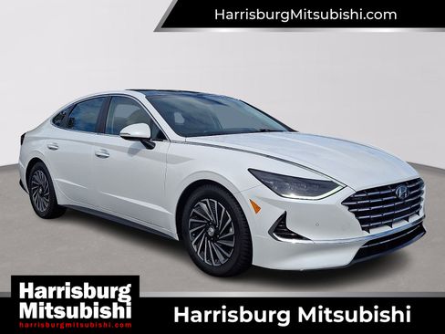 Used 2021 Hyundai Sonata Limited FWD image 1