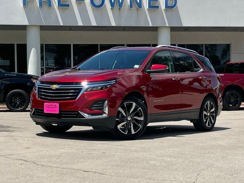 Used 2022 Chevrolet Equinox Premier FWD image 2