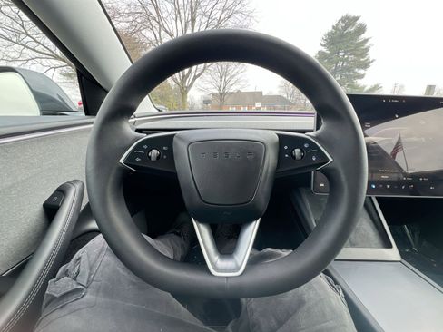 Used 2024 Tesla Model 3 Standard Range image 16