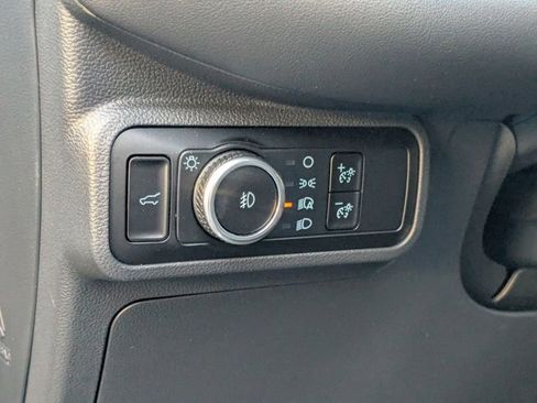 Used 2025 Ford Explorer ST-Line image 11