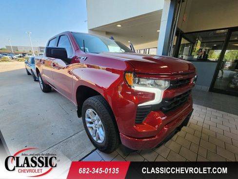Used 2024 Chevrolet Silverado 1500 RST w/ Z71 Off-Road Package AWD/4WD image 1