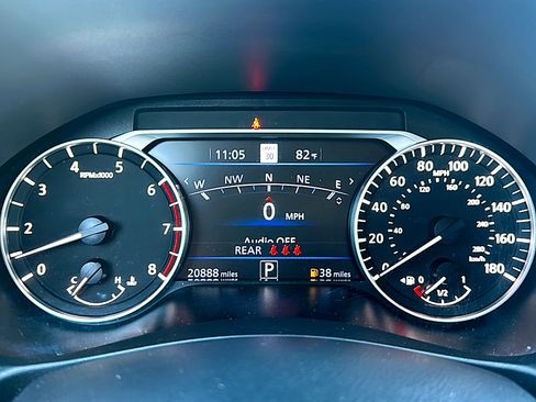 Used 2023 Nissan Altima 2.0 SR image 26