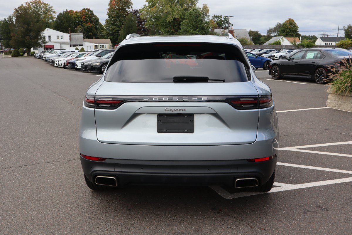 Used 2021 Porsche Cayenne AWD/4WD image 7