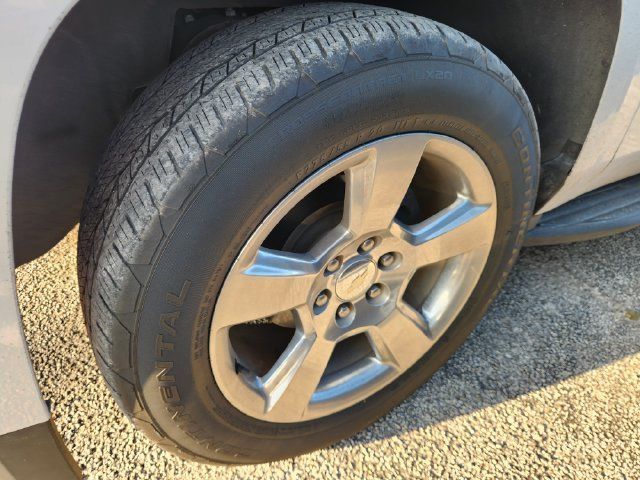 Used 2019 Chevrolet Tahoe LT w/ Texas Edition Package RWD image 10