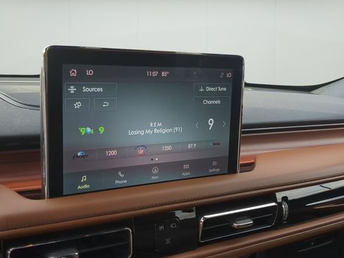 Certified 2023 Lincoln Aviator Reserve w/ Class IV Trailer Tow Package RWD image 16