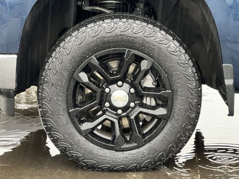 Used 2022 Chevrolet Silverado 1500 LT image 25