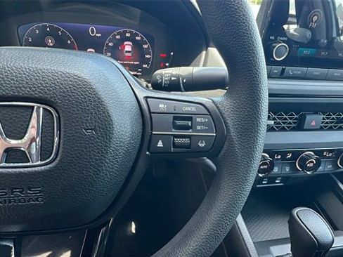 New 2025 Honda Accord SE image 28